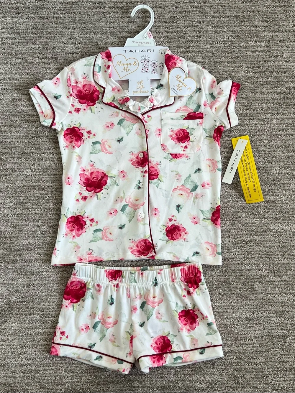 NWT Tahari Girls 3 Piece Pajama Set